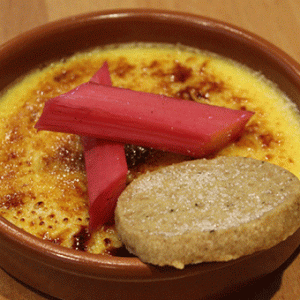 Vale-House-Kitchen-Beginners-Cookery-Creme-Brulee